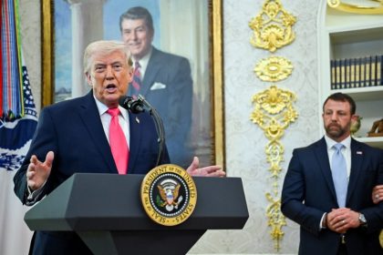 Donald Trump a anunţat extinderea cu trei săptămâni a armistiţiului dintre Israel și Liban, după o „întâlnire istorică”  la care a participat personal