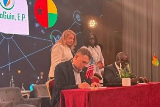 Un român demarează o aventură neașteptată în zona explorării zăcămintelor offshore în ape africane