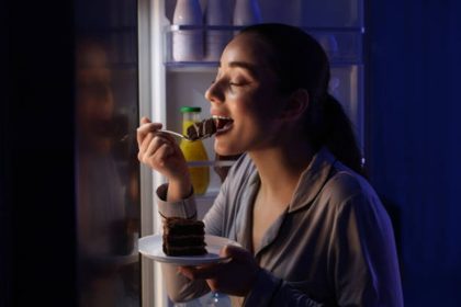 De ce unii oamenii se gândesc tot timpul la mâncare. Ce înseamnă ,,food noise”