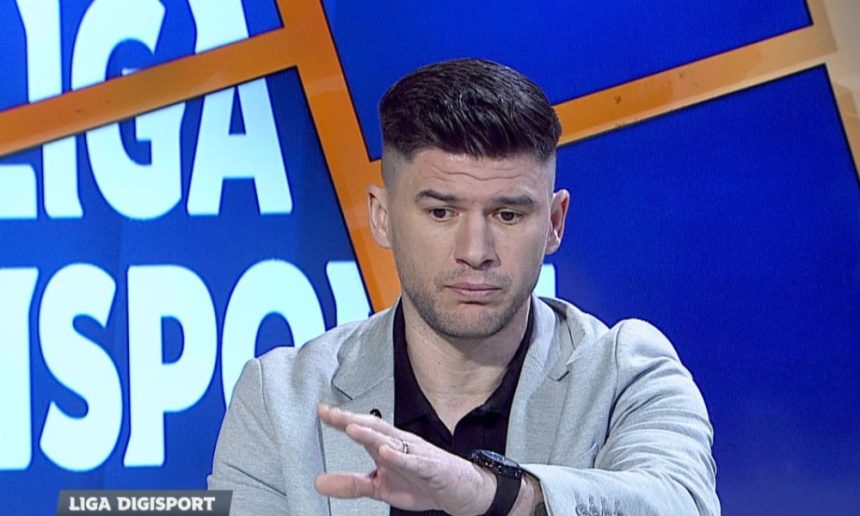 Cristi Săpunaru dezvăluie la ce loc mai poate ajunge Rapid în play-off după înfrângerea cu CFR Cluj Cristi Săpunaru a spus la ce loc mai are șanse Rapidul în play-off, după înfrângerea cu CFR Cluj