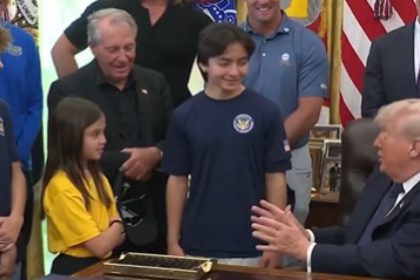 După ce ”a batjocorit o fetiță”, Donald Trump i-a lăsat pe toți fără cuvinte: ”Nemaivăzut”