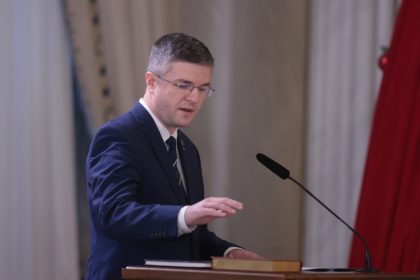 Irineu Darău avertizează asupra folosirii haotice a AI în administrație: „Vom digitaliza pur și simplu birocrația”