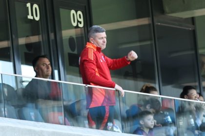 S-au hotărât: îi pun contractul pe masă lui Daniel Oprița!