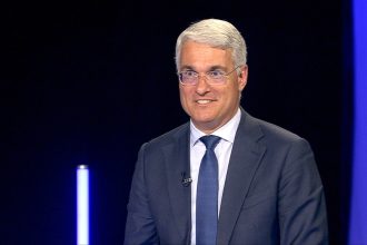 Dragoș Pîslaru: „PSD a pregătit împreună cu Banca Mondială principiile reformei salarizării. Nu poate spune acum că nu e de acord”