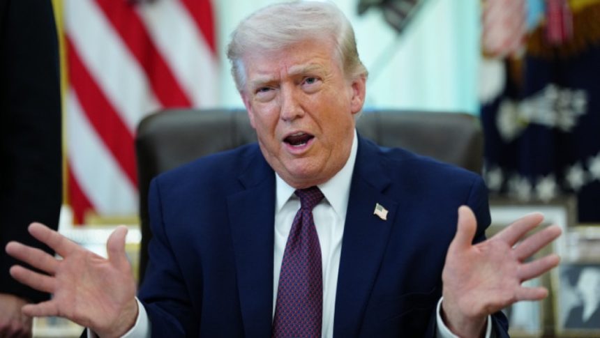 Trump amenință Iranul cu consecințe dure dacă nu încheie un acord - ar fi în interesul lor să negocieze Donald Trump avertizează Iranul cu „vremuri foarte grele” dacă nu se ajunge la un acord: „Ar fi bine să ajungă la o înțelegere”