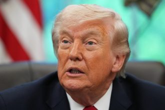 „Nu va mai rămâne nimic din Iran”. Donald Trump transmite un nou avertisment Teheranului