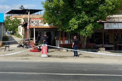 Atac sângeros comis de un adolescent în Turcia: a ucis patru persoane şi a rănit alte opt