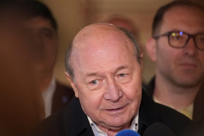 Traian Băsescu dă verdictul în criza politică: amatori de proastă calitate și poziție tranșantă privind varianta unui premier tehnocrat Traian Băsescu, reacție vehementă la criza politică: „Niște amatori de proastă calitate”. Ce spune despre varianta unui premier tehnocrat