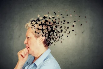 4 lucruri de făcut înainte de ora 10:00 pentru a reduce riscul de demență