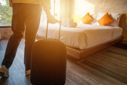 Cum schimbă războiul din Orientul Mijlociu planurile de vacanță. Ce destinații beneficiază de perturbări