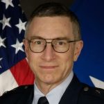 Noi date despre dispariția misterioasă a unui general SUA asociat cu cercetarea nucleară și OZN. Cină misterioasă cu membri ai Space Force