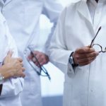 Colegiul Medicilor, „îngrijorat” de prevederile din legea salarizării: Nu reflectă nivelul de responsabilitate al profesiei medicale