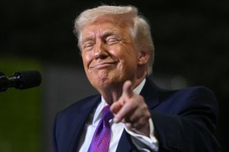 Trump, despre o întâlnire Putin-Zelenski: „Cred că ar fi super să aibă loc. Avem şi noi un merit în asta”