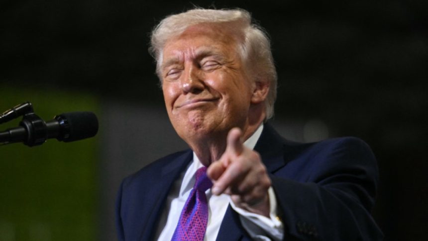Trump, despre o întâlnire Putin-Zelenski: „Cred că ar fi super să aibă loc. Avem şi noi un merit în asta”