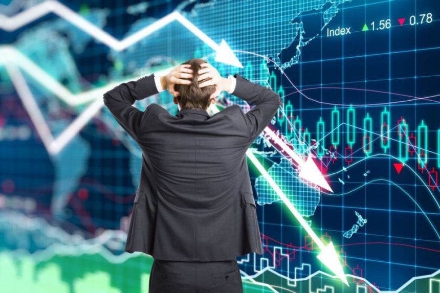 Economia României, în cădere cu 1,2% în primul trimestru. Domeniile care au înregistrat cele mai mari scăderi