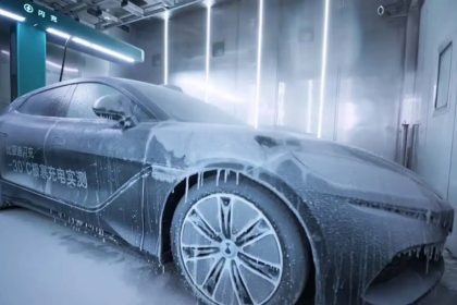 Gigantul auto chinez BYD uimește lumea: încărcare în 12 minute la temperaturi de -30°C