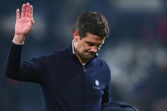 „Libertatea însemna o felie de șuncă, un cub de ciocolată!”. Cristi Chivu, despre copilăria sub regimul comunist, lipsa tatălui și primii bani câștigați din fotbal
