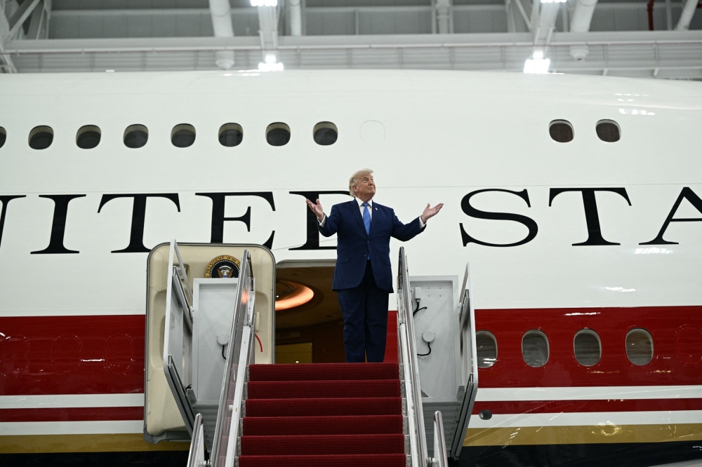 SUA au primit noul Air Force One donat de Qatar. Primele imagini cu aeronava care îl va transporta pe Donald Trump