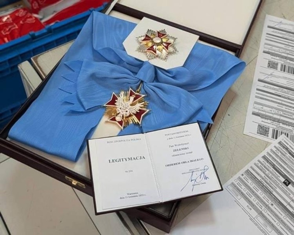 Criză diplomatică între Kiev și Varșovia. Zelenski și trei foști președinți ai Ucrainei returnează cea mai înaltă distincție a Poloniei