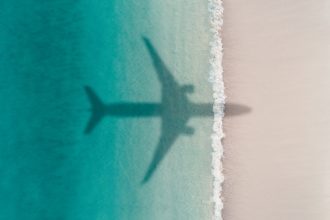 Prea săraci ca să fie turiști. Românii care nu merg în vacanțe: „N-am fost niciodată! Nici la munte, nici la mare, nici măcar în oraș”