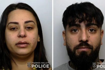 Sedau victimele pentru a le jefui. Doi români din Marea Britanie au recunoscut că au provocat moartea a doi bărbați