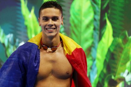 David Popovici a câștigat medalia de argint în finala de 50 de metri liber de la Roma!