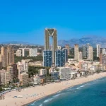 Destinația din Spania care bate România la prețul berii. Turiștii sunt plăcut surprinși
