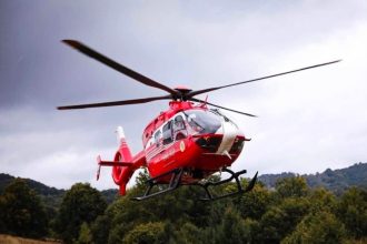 Patru alpiniști au căzut în gol aproximativ 10 metri, în Bușteni. Echipele de salvare intervin în zona Valea Albișoarei