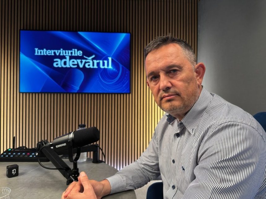Europarlamentarul AUR Gheorghe Piperea lansează avertisment: țineți bani la saltea - fără noi nu există Guvern Gheorghe Piperea, europarlamentar AUR, la Interviurile Adevărul: „Țineți bani la saltea! Fără noi, nu există Guvern”