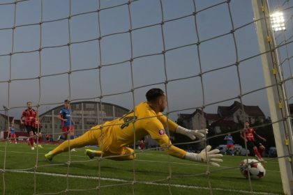 FCSB vrea să compenseze parcursul european: victorie cu Csíkszereda în Liga I