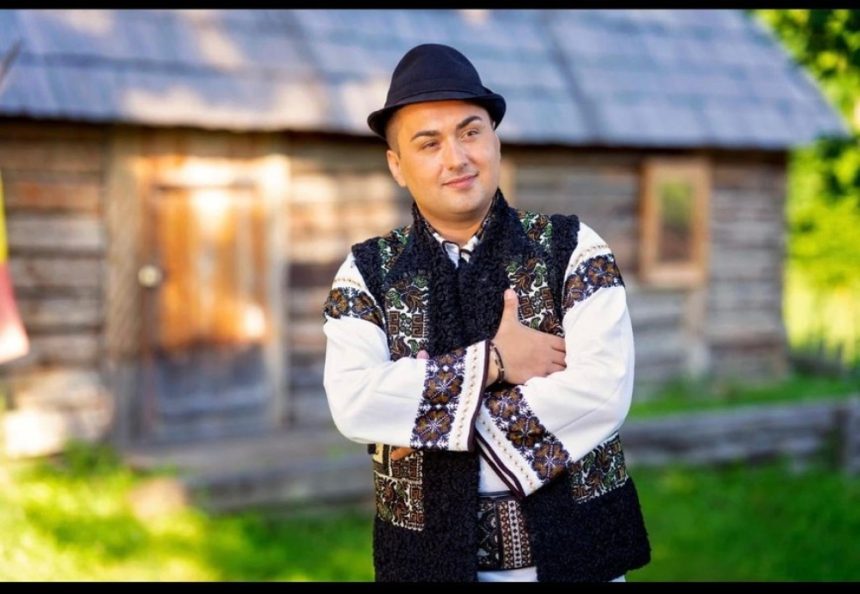 Ilie Caraș, interpret de muzică populară, ajuns la spital după ce a luat pastile de slăbit pe cont propriu: mărturia șocantă a artistului Interpretul de muzică populară Ilie Caraș a ajuns la spital din cauza pastilelor de slăbit: „Am luat după ureche”