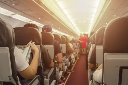 De ce întârzie atât de des avioanele vara