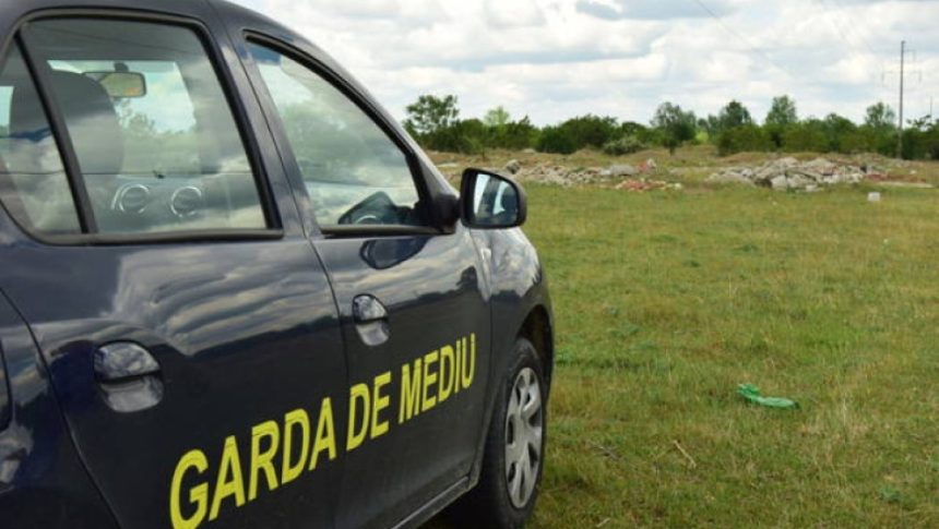 Garda de Mediu: Cum să depui o sesizare corectă ca autoritățile să intervină Garda de Mediu: Fotografiile publicate în online nu sunt suficiente. Ce trebuie să faceți pentru o sesizare corectă şi validă