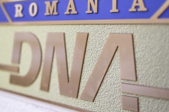 Prefectul din Covasna a fost trimis în judecată de DNA. Acuzațiile aduse la adresa lui Ráduly István