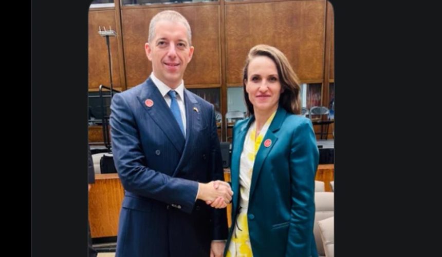 Criză pe Dunăre: România și Serbia pregătesc măsuri comune pentru a contracara scăderea debitului Impactul reducerii debitului Dunării, discutat la nivel diplomatic. Miniștrii de Externe român și sârb au analizat posibilitățile unei acțiuni coordonate