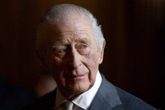 Post de radio britanic, sancționat după ce a anunțat în mod fals că regele Charles a murit