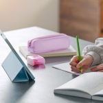 Fără Bac, dar cu o meserie sigură: ce școli postliceale pot urma tinerii și cât pot ajunge să câștige