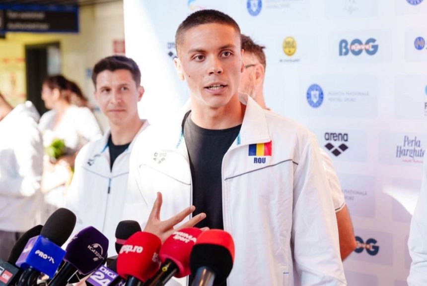 David Popovici cere socoteală statului: Sportivii nu mai pot aștepta David Popovici cere statului să-și onoreze obligațiile către sportivi: „Cât de mult pot aștepta?”