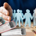 Noua Lege a salarizării vine cu o valoare de referință mai mică: 4.000 de lei. Coeficienții pentru profesorii preuniversitari, majorați