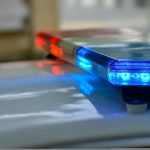 Bărbatul din Timiș care şi-a înjunghiat soţia şi apoi a fost atacat cu cuţitul de fiica de 13 ani a fost arestat preventiv