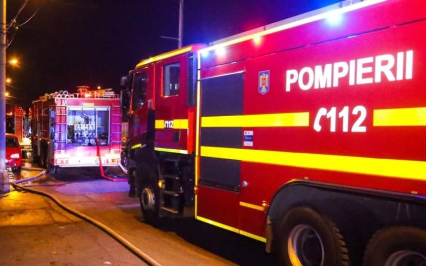 Panica la Institutul Fundeni: 37 de pacienți evacuați - ce ar fi declanșat incendiul? Incendiu la Institutul Fundeni: 37 de pacienți evacuați de pe etajul afectat. De la ce ar fi pornit