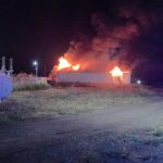 Incendiu la o hală cu baterii pentru stocarea energiei, în Buzău. Pompieri din mai multe județe, mobilizați