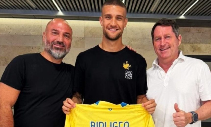 Decizie-bombă din Italia pentru Daniel Bîrligea înaintea meciului cu Fiorentina Italienii au făcut anunțul despre Daniel Bîrligea, înaintea meciului Fiorentina