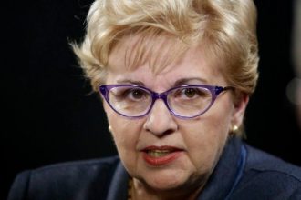 A murit jurnalista Brîndușa Armanca. Fosta directoare a TVR Timișoara avea 72 de ani
