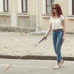 Situația în care șoferii sunt obligați să oprească, chiar dacă pietonii nu sunt pe trecere. Amenda depășește 1.000 de lei