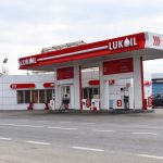 Motorina s-a ieftinit cu doar 17 bani după reducerea accizei. Șoferii ar fi trebuit să plătească cu 85 de bani mai puțin