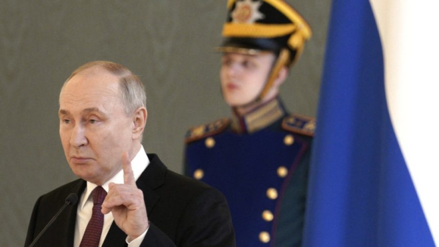 Declarație surpriză a lui Putin: vrea să pună capăt războiului Putin: „Vrem să punem capăt războiului”