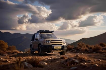 De ce începe iCAUR aventura europeană în România și ce aduce noul SUV V27