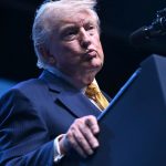 Trump pune Europa la plată pentru ajutorul acordat Ucrainei. SUA vor cere bani înapoi pentru armele și munițiile trimise Kievului