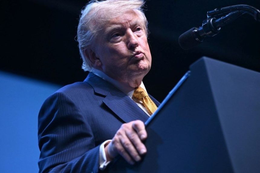 Trump forțează Europa să plătească pentru armele trimise Ucrainei - Washington cere recuperarea costurilor Trump pune Europa la plată pentru ajutorul acordat Ucrainei. SUA vor cere bani înapoi pentru armele și munițiile trimise Kievului
